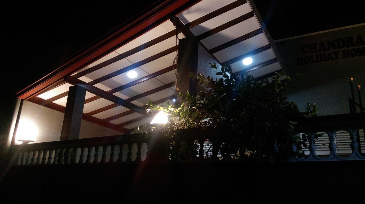 Chandra Holiday Home Dikwella Exterior foto